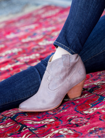 Our Favorite Fall Styles from The Frye Company