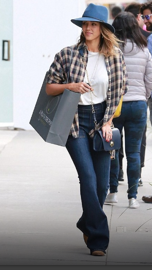 Favorite Outfit of the Week: Jessica Alba